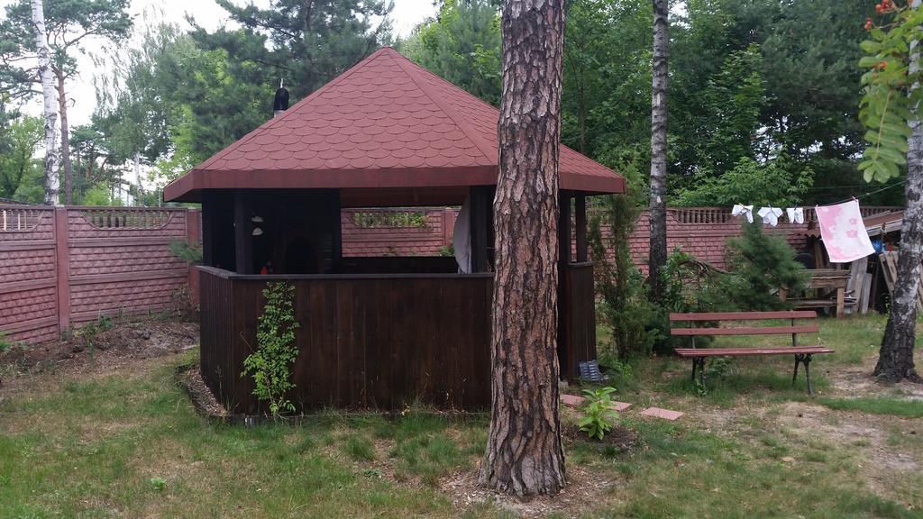 Sosnowy Dworek Apartamento Józefów Exterior foto